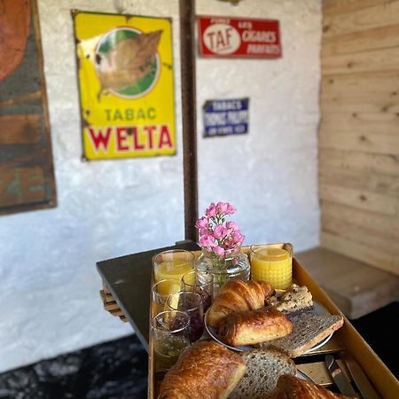 Suite de charme : Les crenées Oteppe Extérieur photo