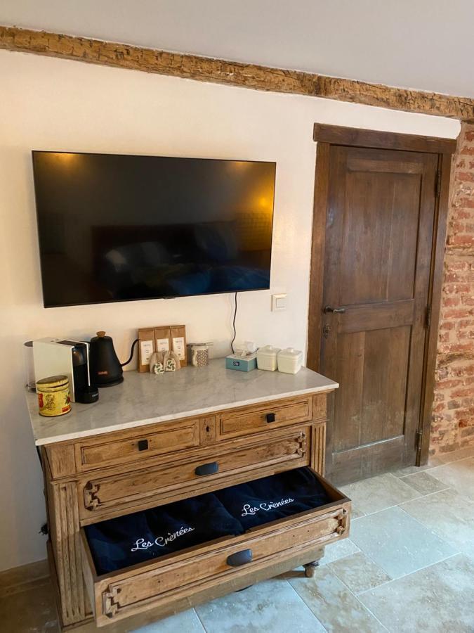 Suite de charme : Les crenées Oteppe Extérieur photo